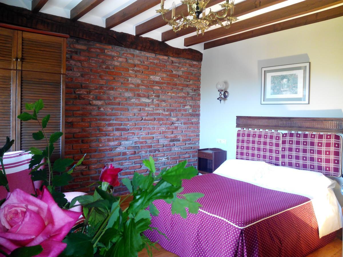 Posada Las Mananitas Cóbreces Exterior foto